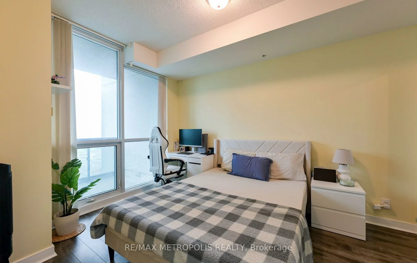 3985, Grand Park, City Centre, Mississauga