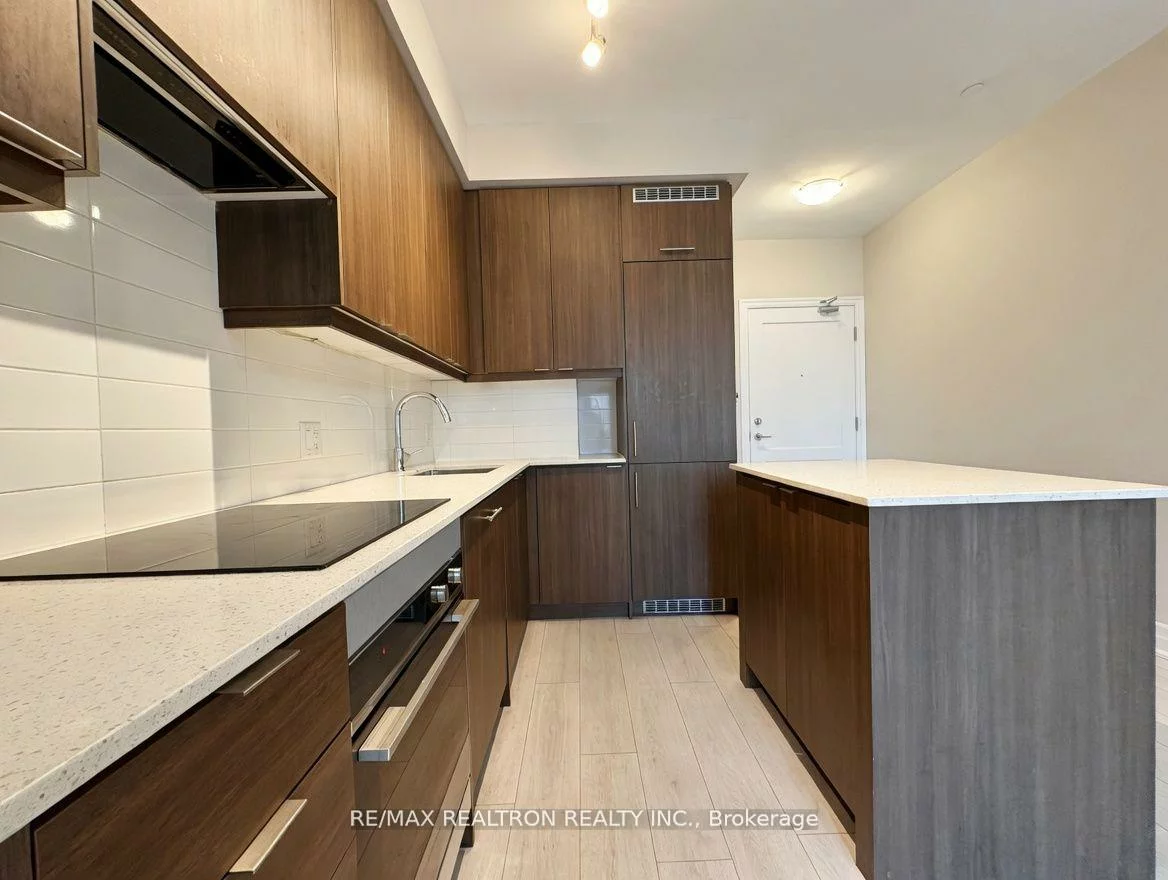 30, Elm, City Centre, Mississauga