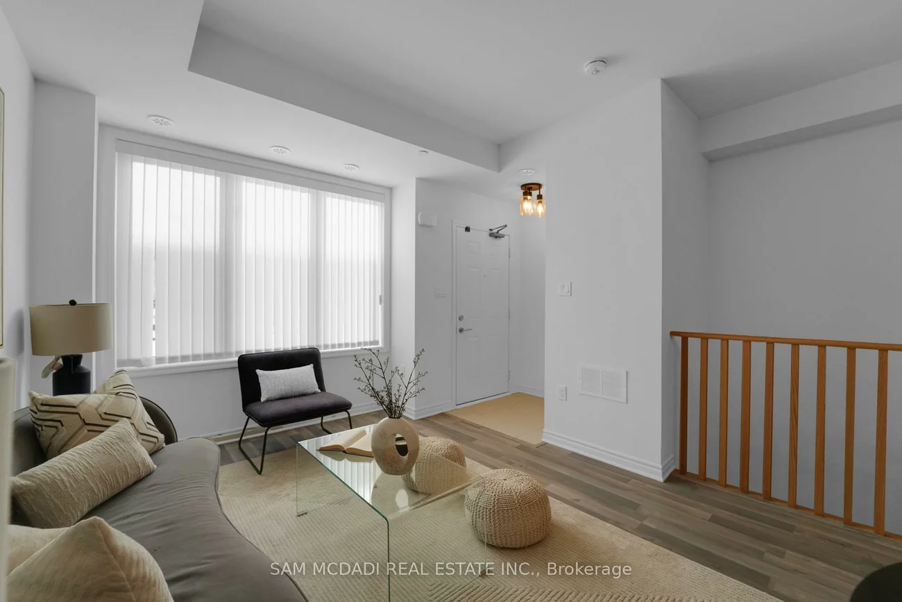 1150, Stroud, Clarkson, Mississauga