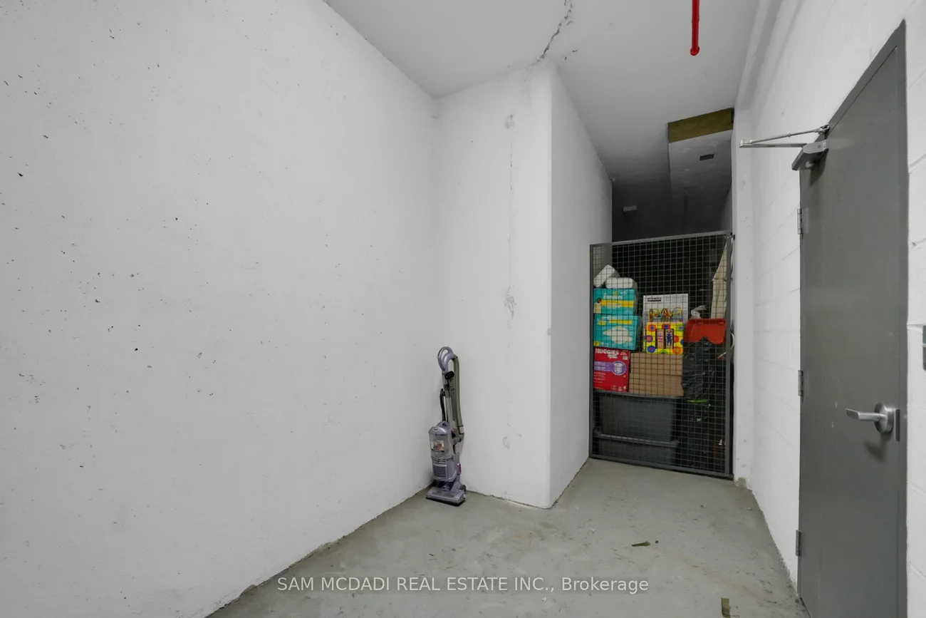 1150, Stroud, Clarkson, Mississauga