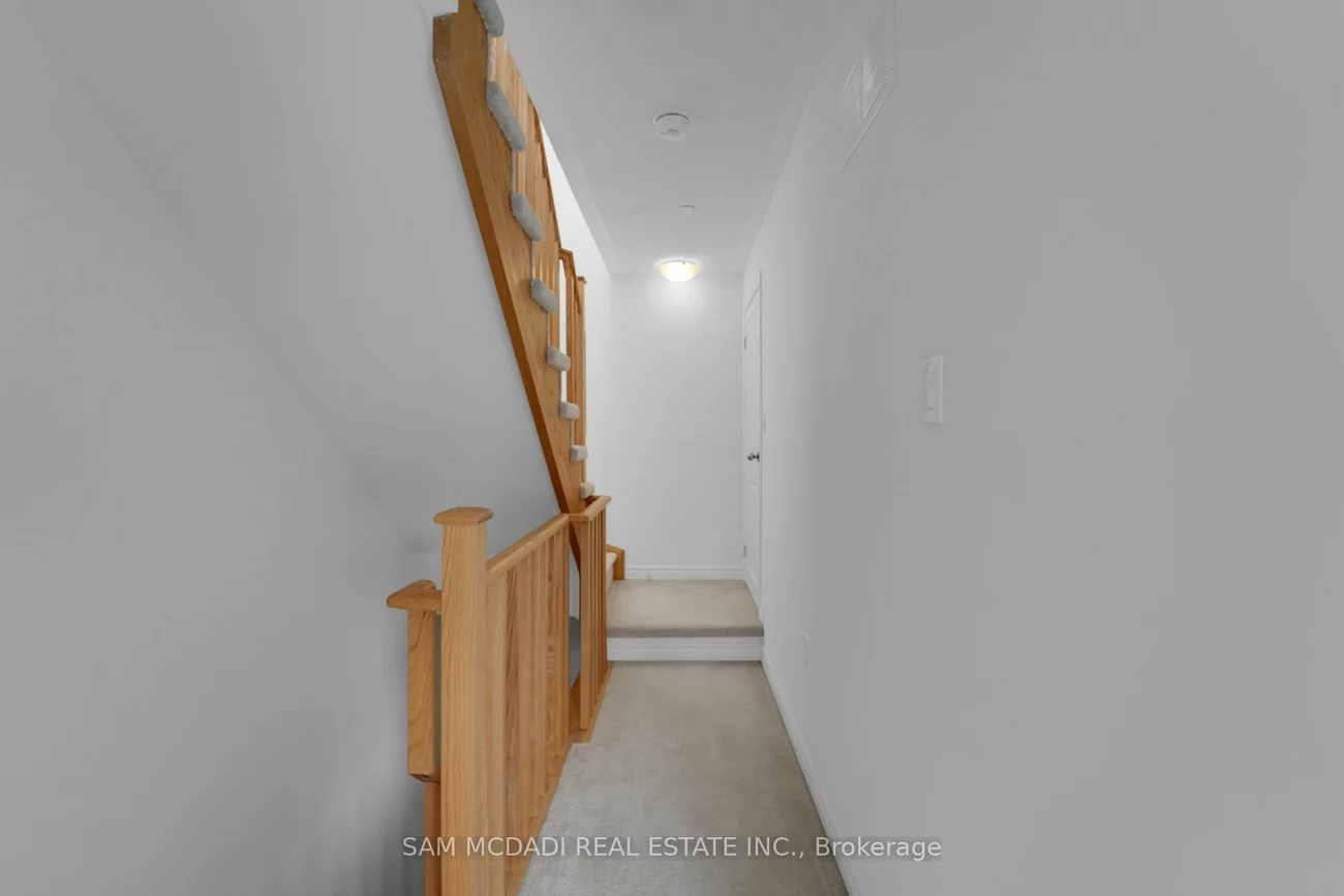 1150, Stroud, Clarkson, Mississauga