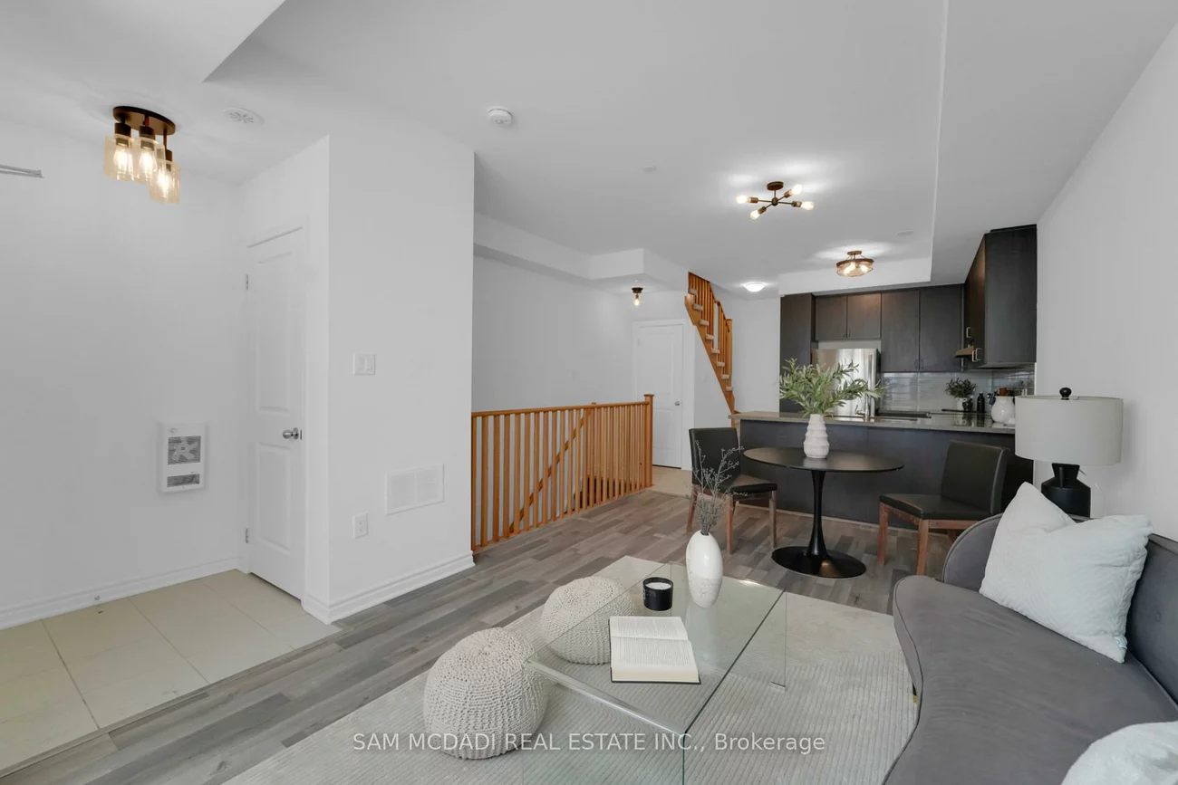 1150, Stroud, Clarkson, Mississauga