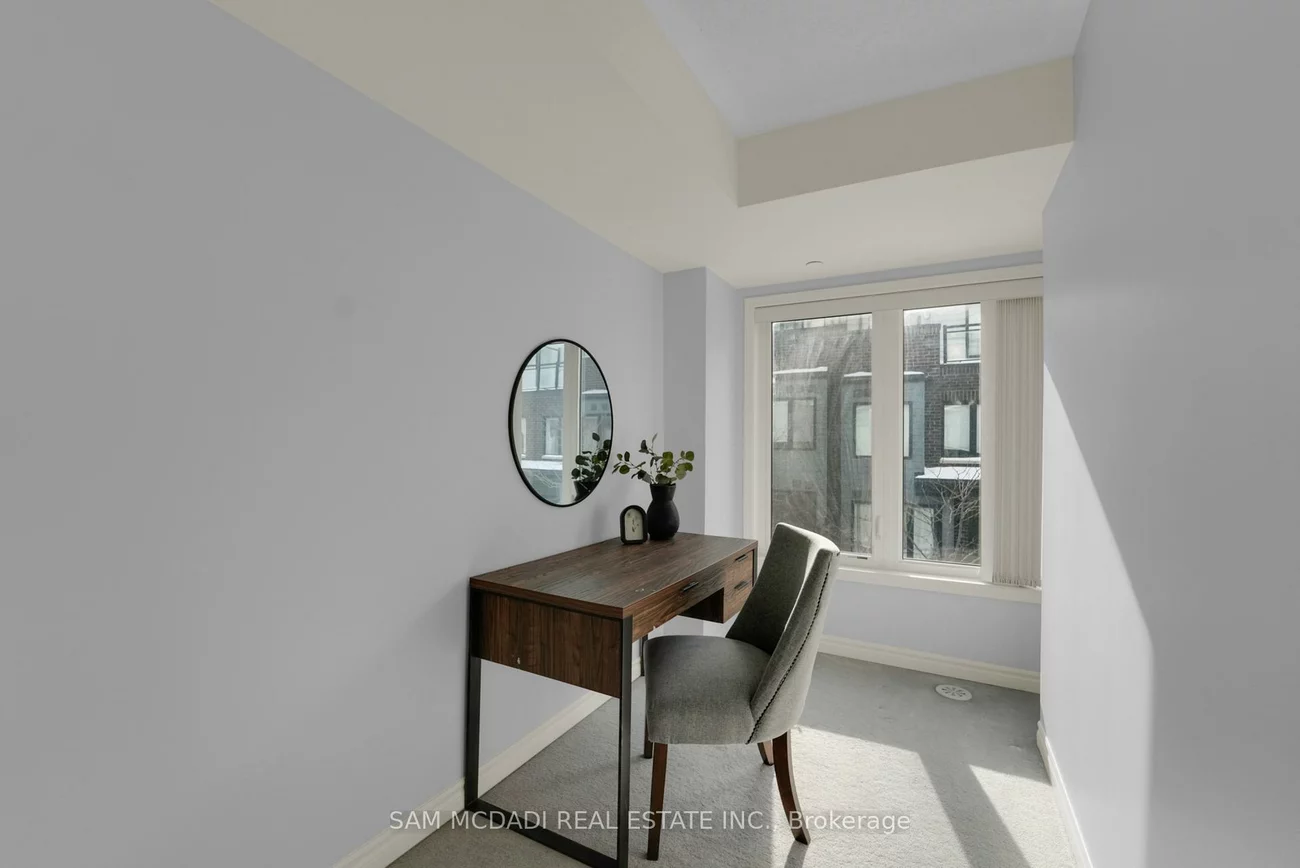1150, Stroud, Clarkson, Mississauga