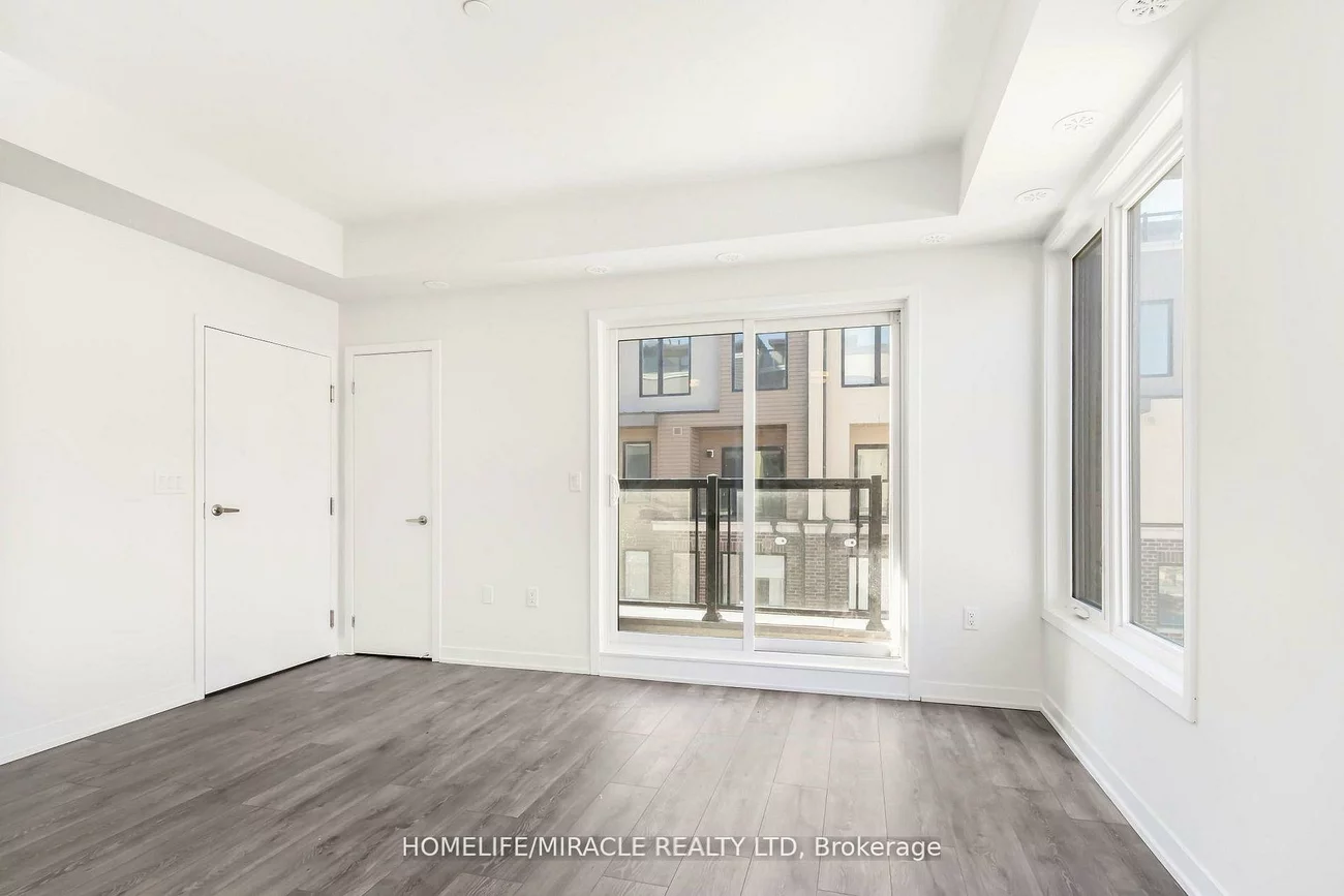 3415, Ridgeway, Erin Mills, Mississauga