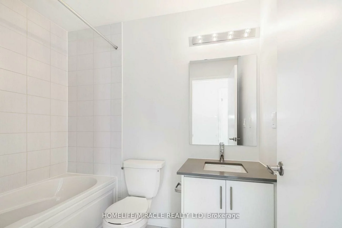 3415, Ridgeway, Erin Mills, Mississauga