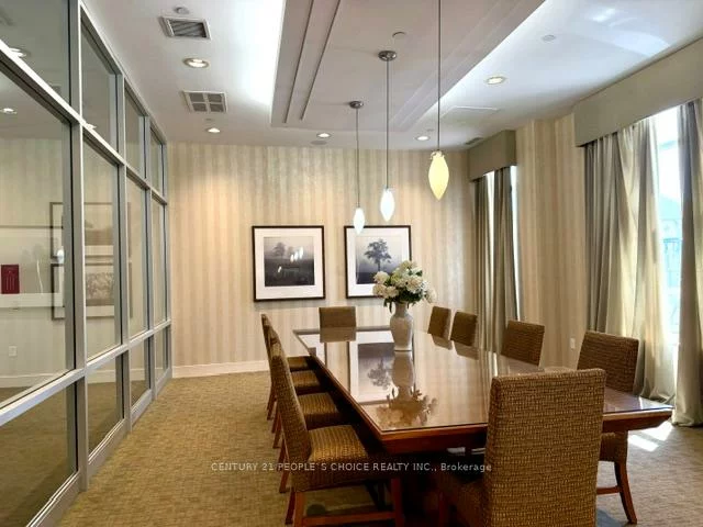55, Strathaven, City Centre, Mississauga
