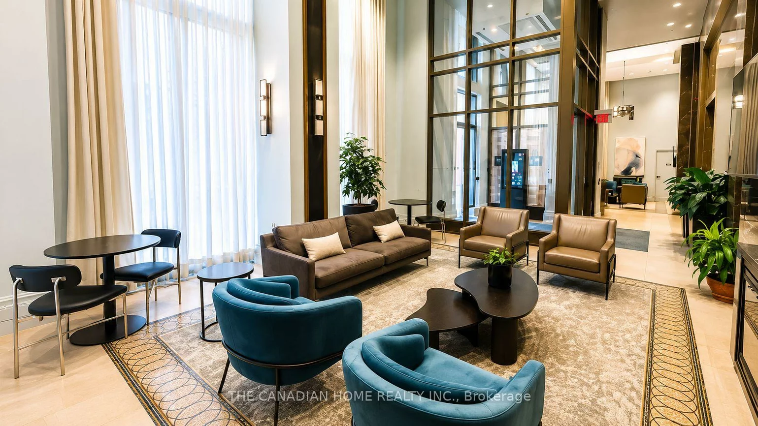 385, Prince Of Wales, City Centre, Mississauga