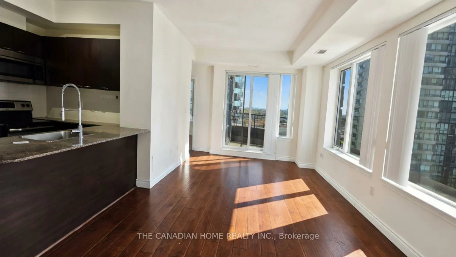 385, Prince Of Wales, City Centre, Mississauga