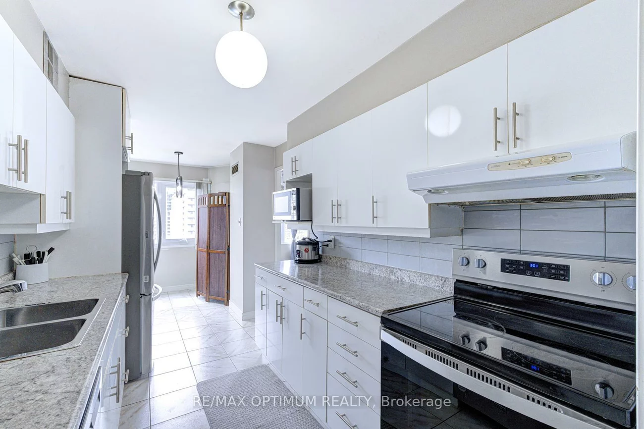 1580, Mississauga Valley, Mississauga Valleys, Mississauga