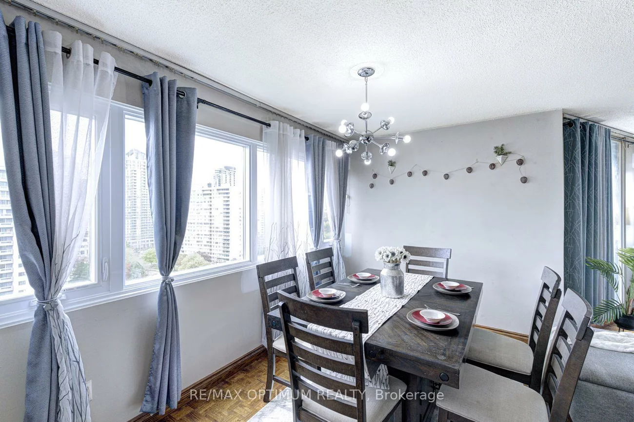 1580, Mississauga Valley, Mississauga Valleys, Mississauga