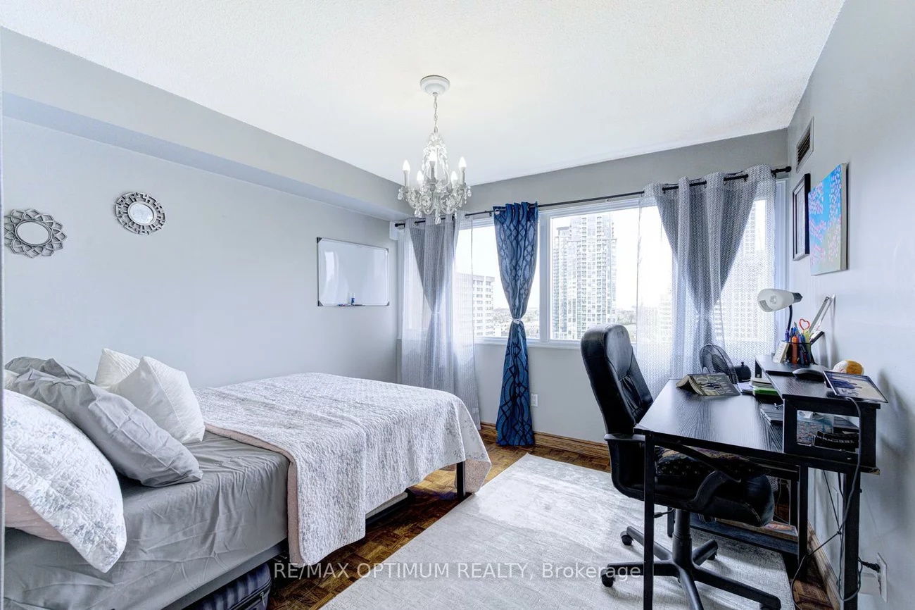 1580, Mississauga Valley, Mississauga Valleys, Mississauga