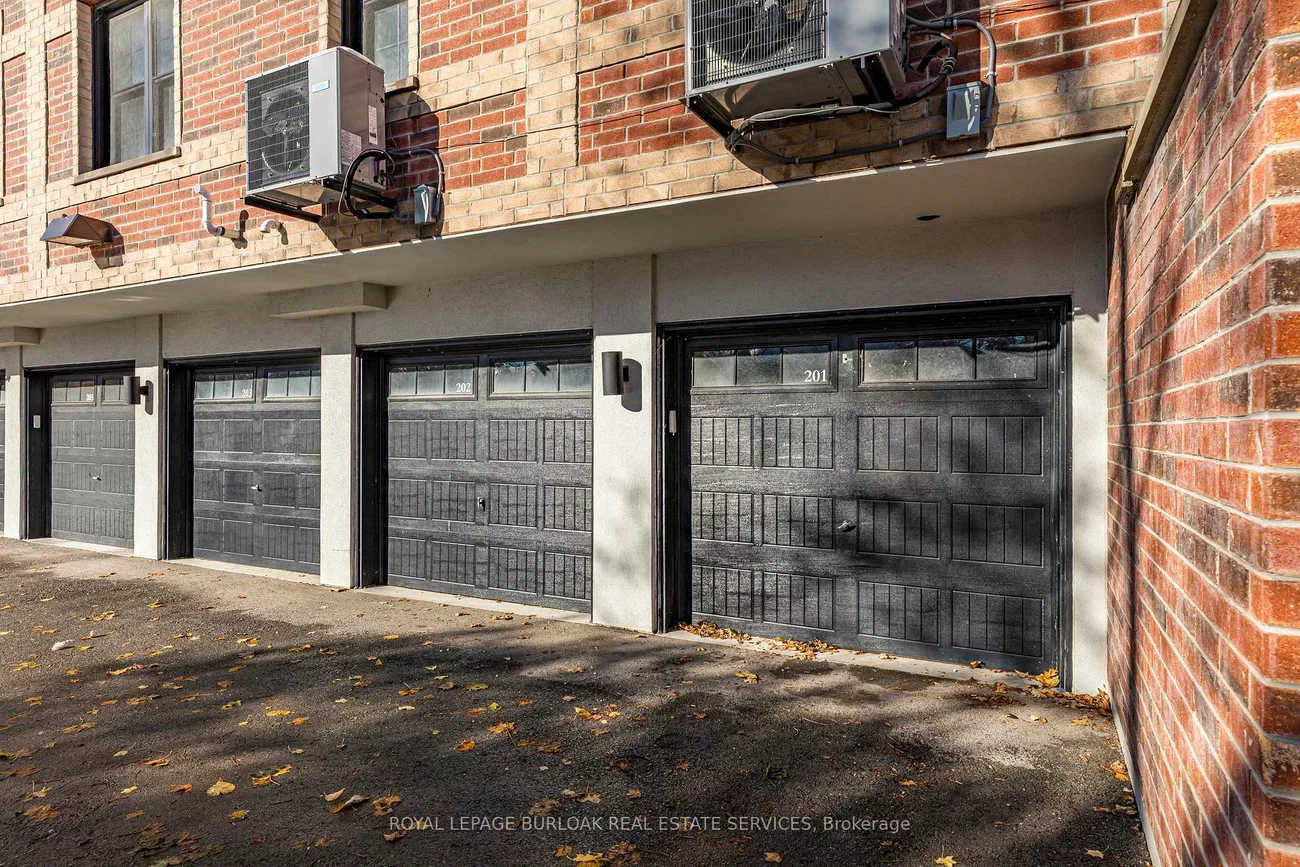 760, Lakeshore, Lakeview, Mississauga