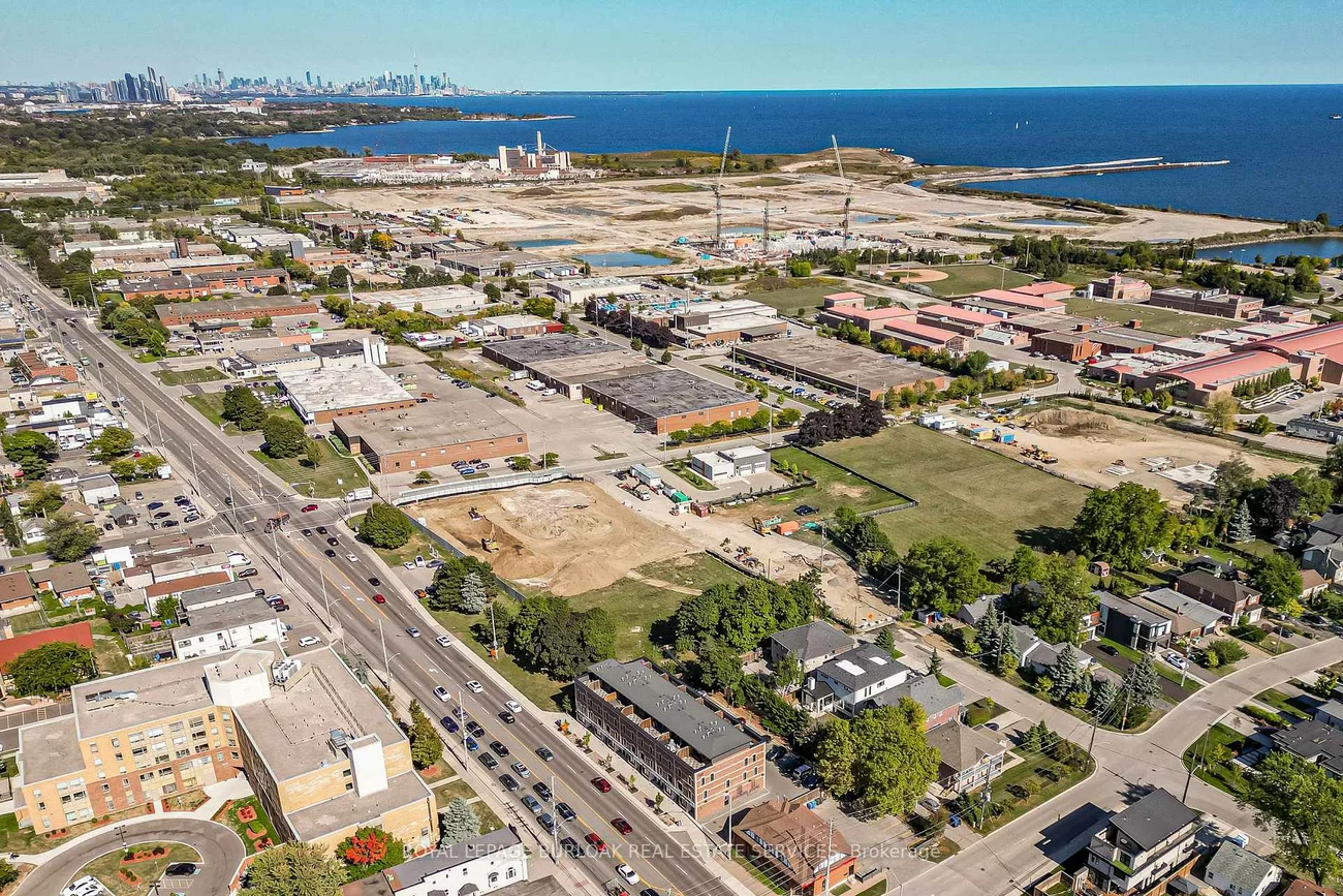 760, Lakeshore, Lakeview, Mississauga
