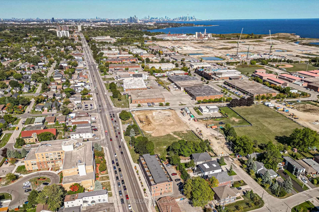 760, Lakeshore, Lakeview, Mississauga