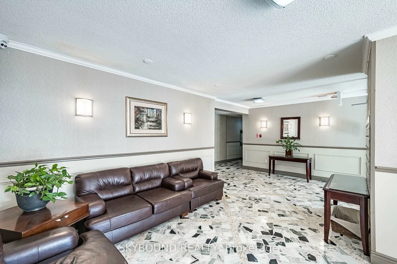 15, Elizabeth, Port Credit, Mississauga
