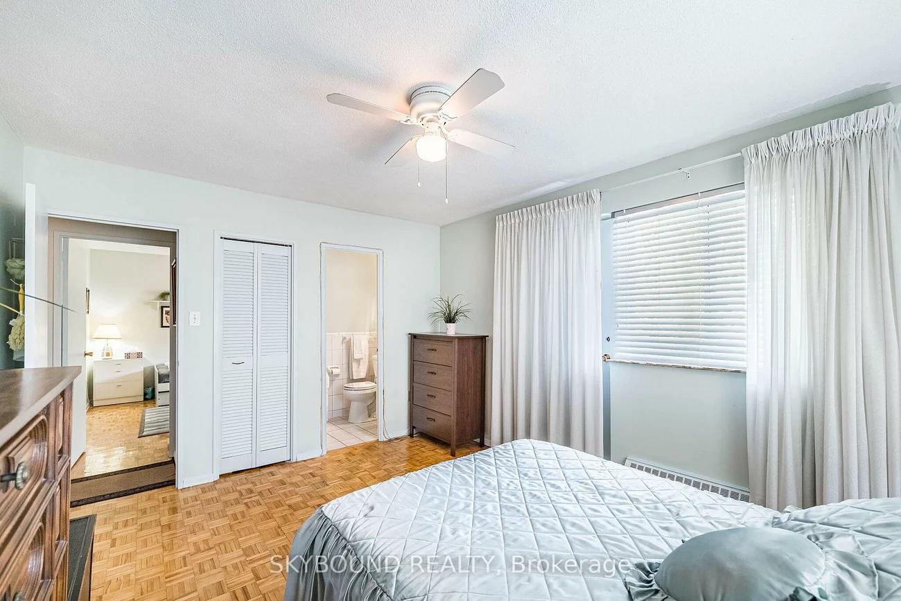 15, Elizabeth, Port Credit, Mississauga