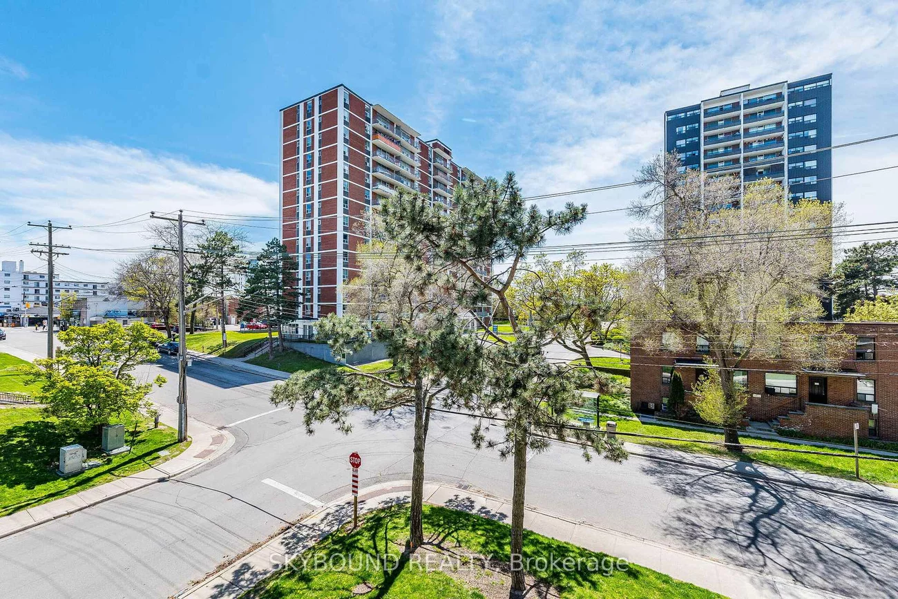 15, Elizabeth, Port Credit, Mississauga