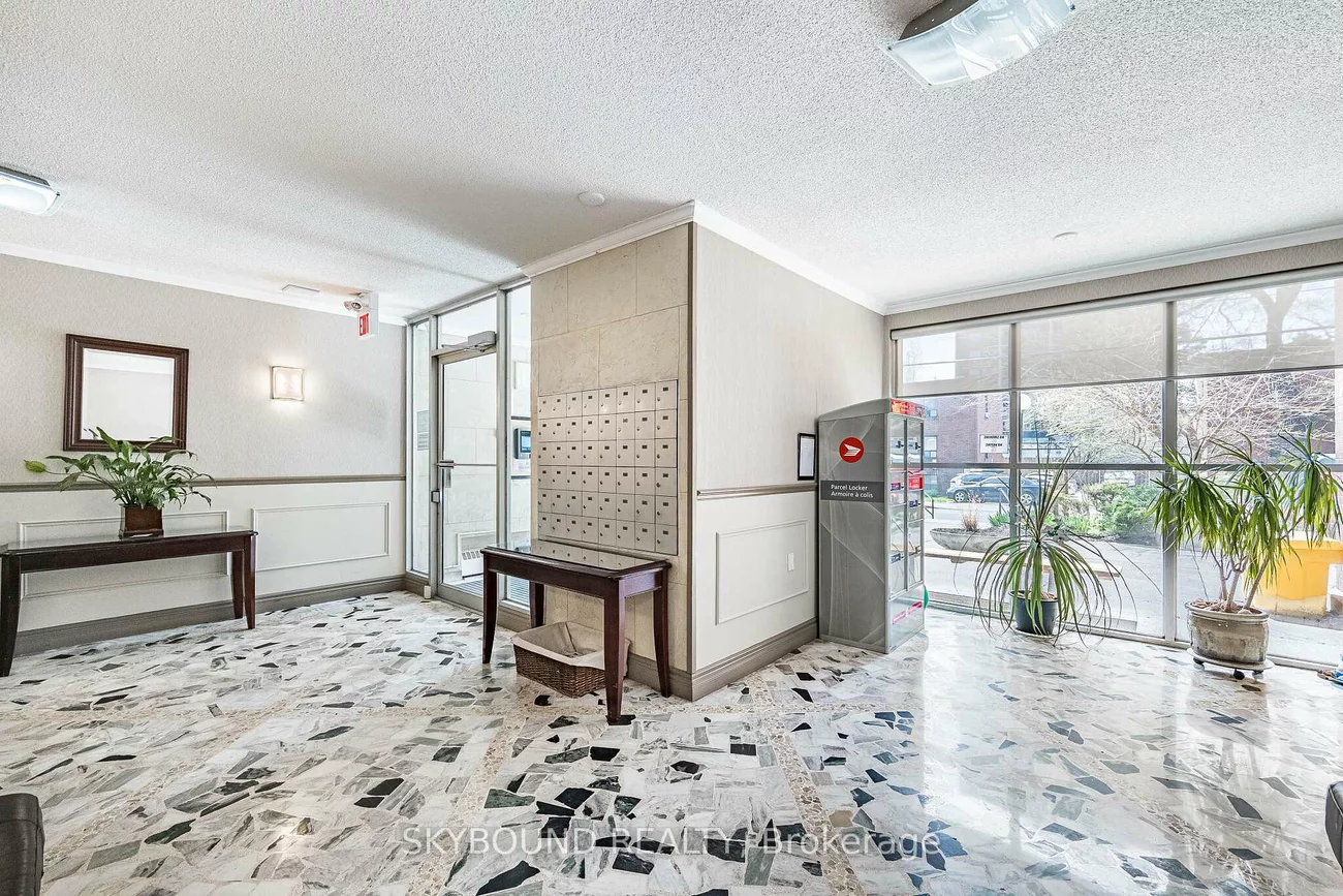 15, Elizabeth, Port Credit, Mississauga
