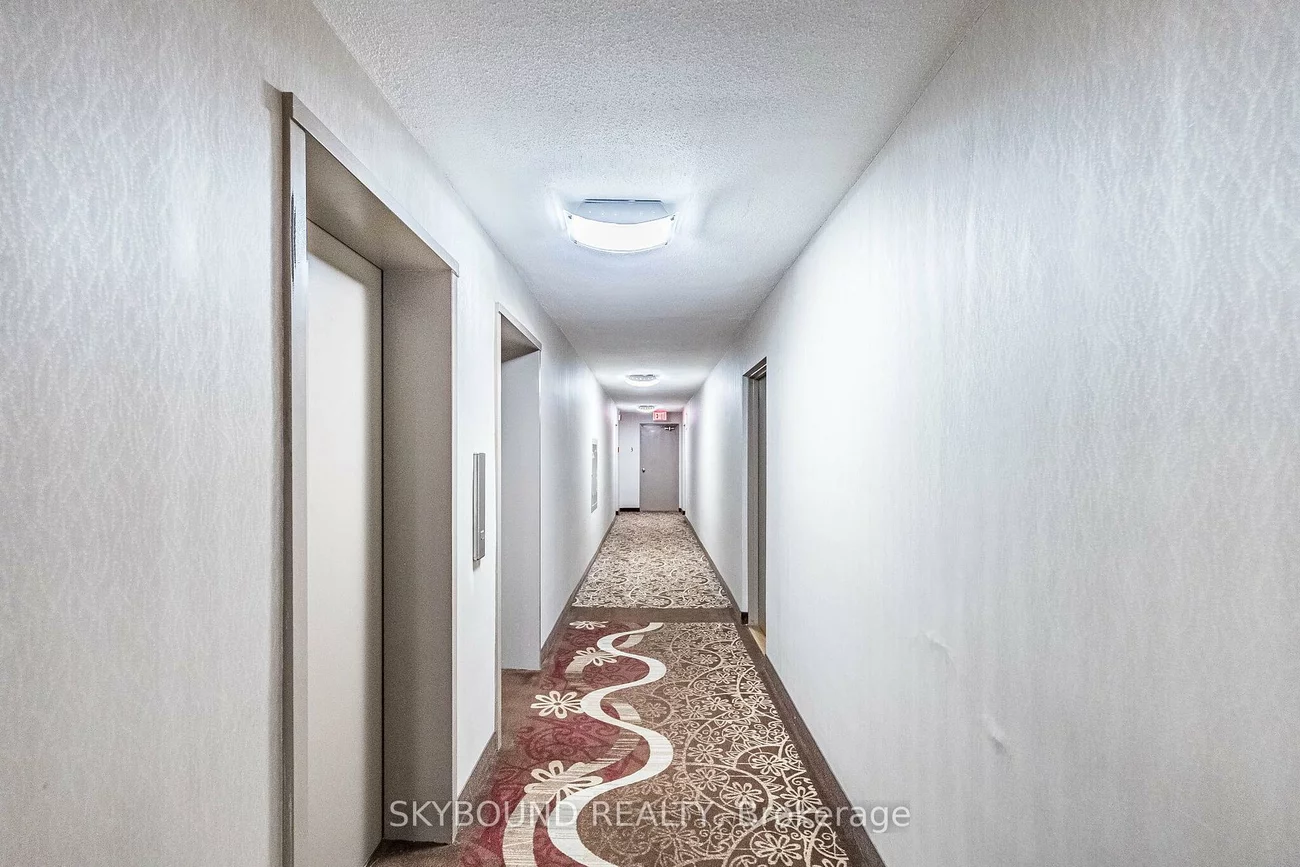 15, Elizabeth, Port Credit, Mississauga