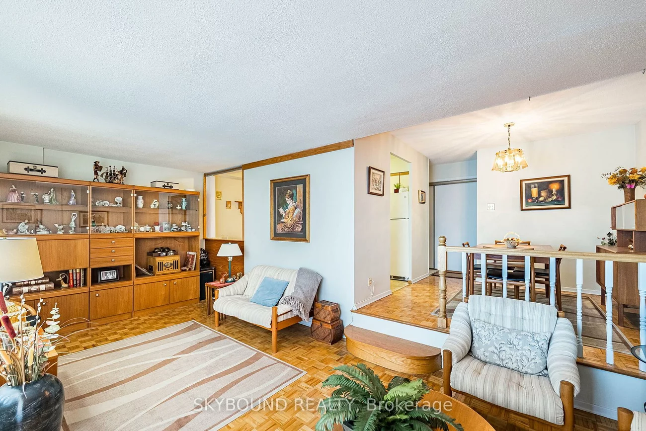 15, Elizabeth, Port Credit, Mississauga
