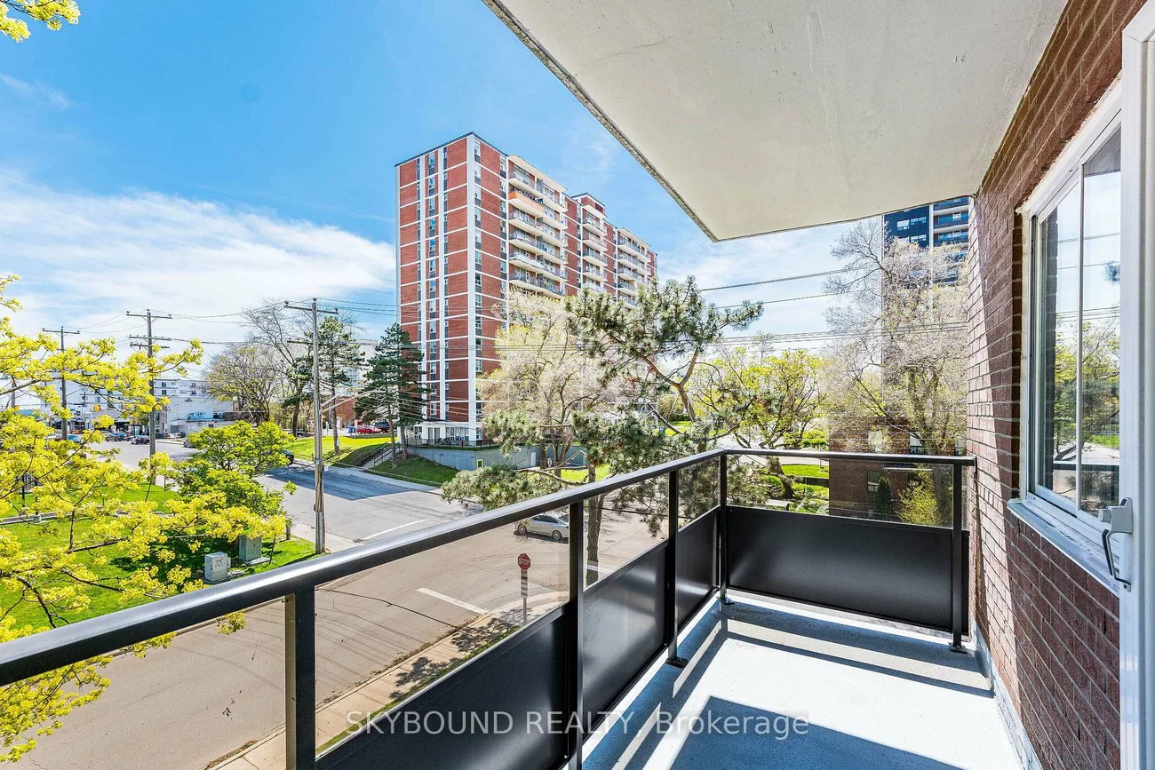 15, Elizabeth, Port Credit, Mississauga