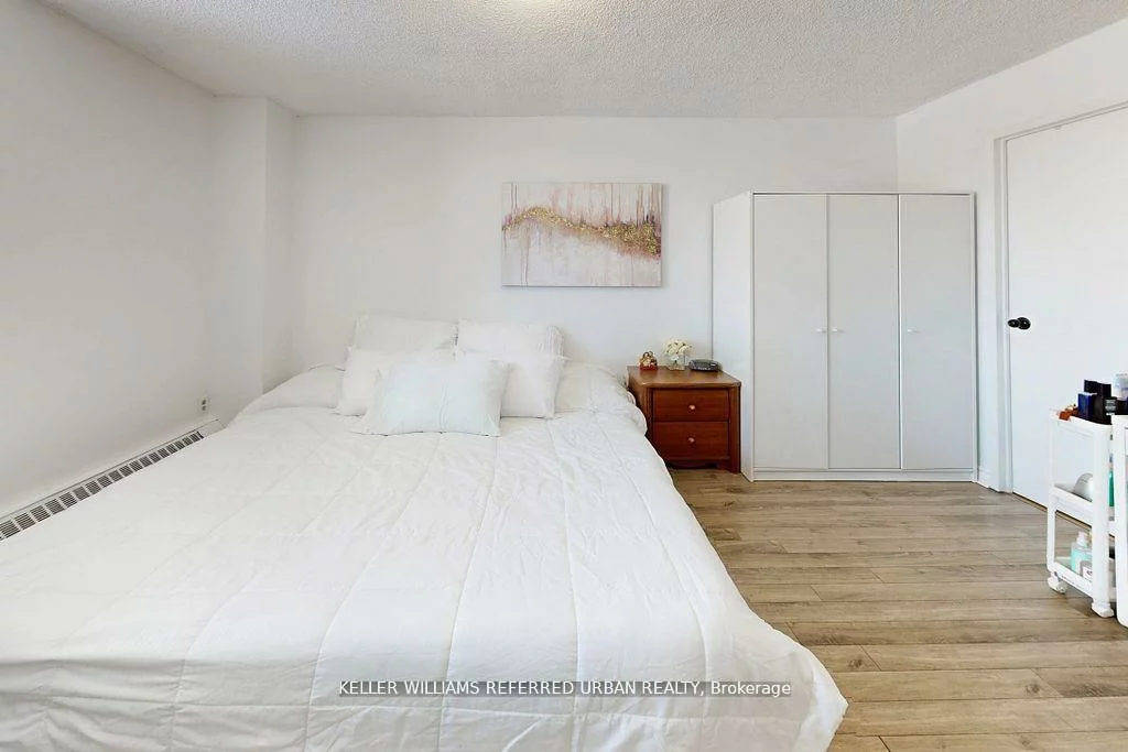2556, Argyle, Cooksville, Mississauga