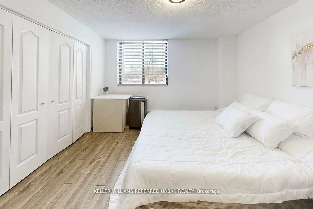 2556, Argyle, Cooksville, Mississauga