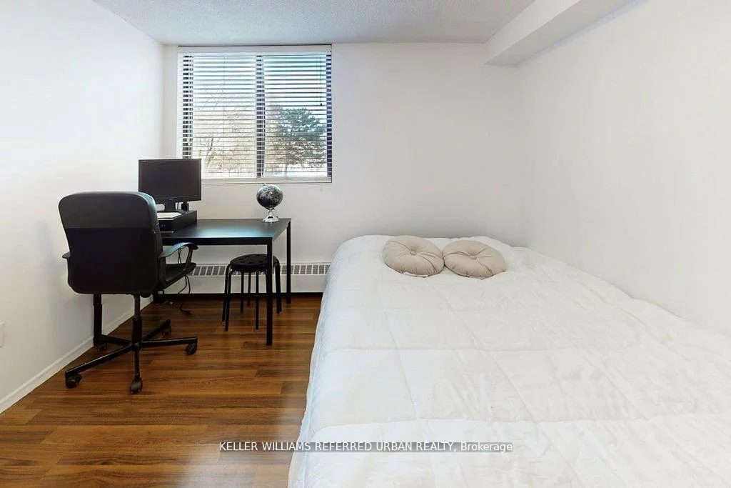 2556, Argyle, Cooksville, Mississauga