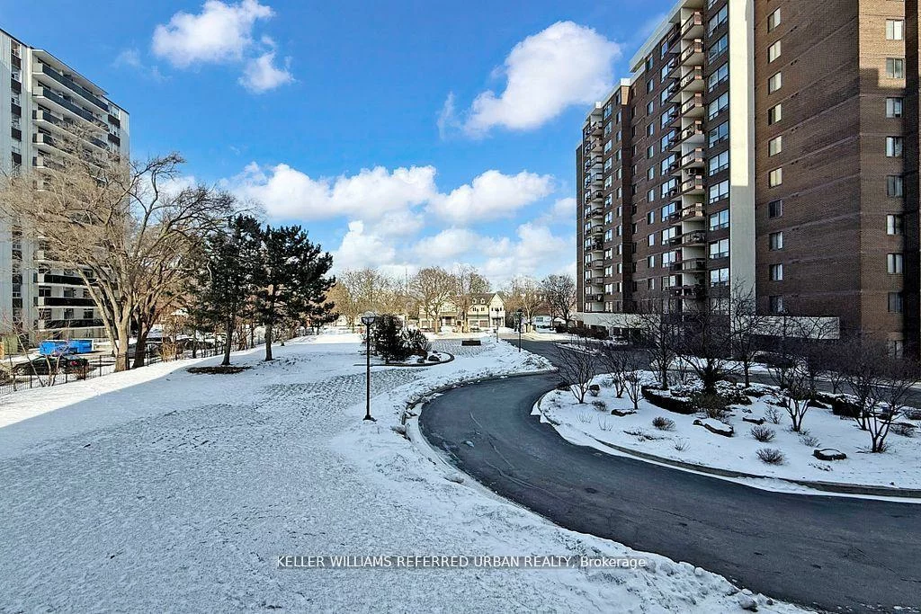 2556, Argyle, Cooksville, Mississauga