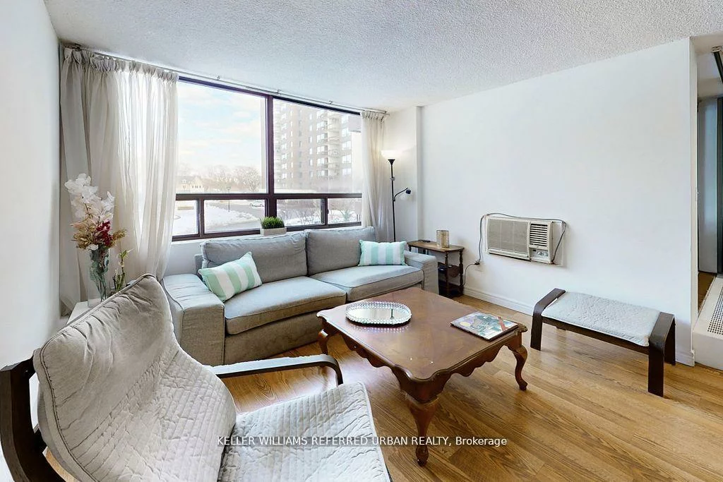 2556, Argyle, Cooksville, Mississauga