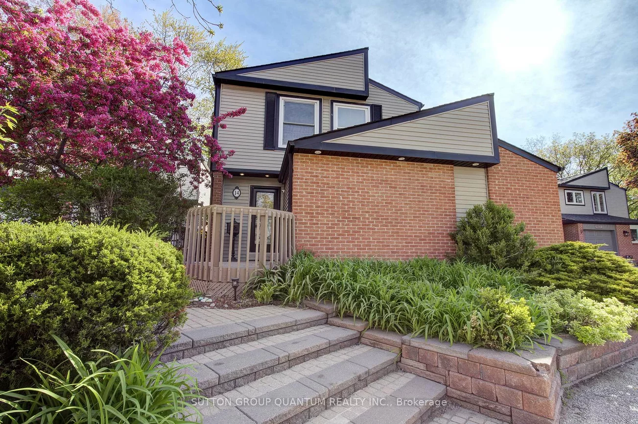 336, Queen, Streetsville, Mississauga
