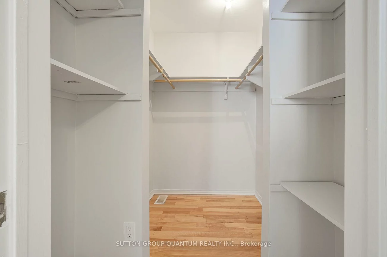 336, Queen, Streetsville, Mississauga