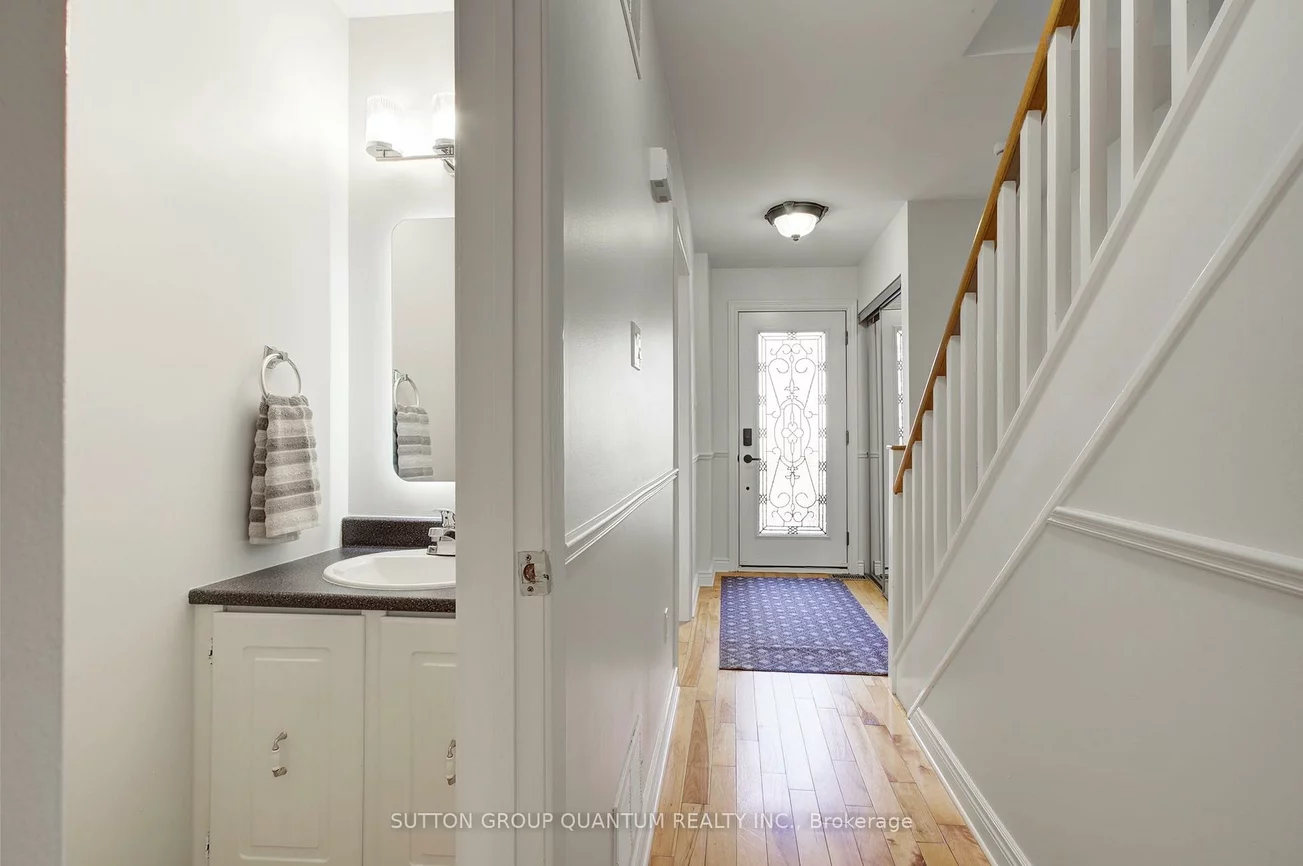 336, Queen, Streetsville, Mississauga