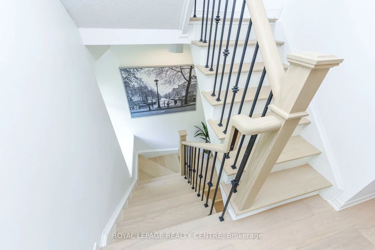 60, Rosewood, Port Credit, Mississauga