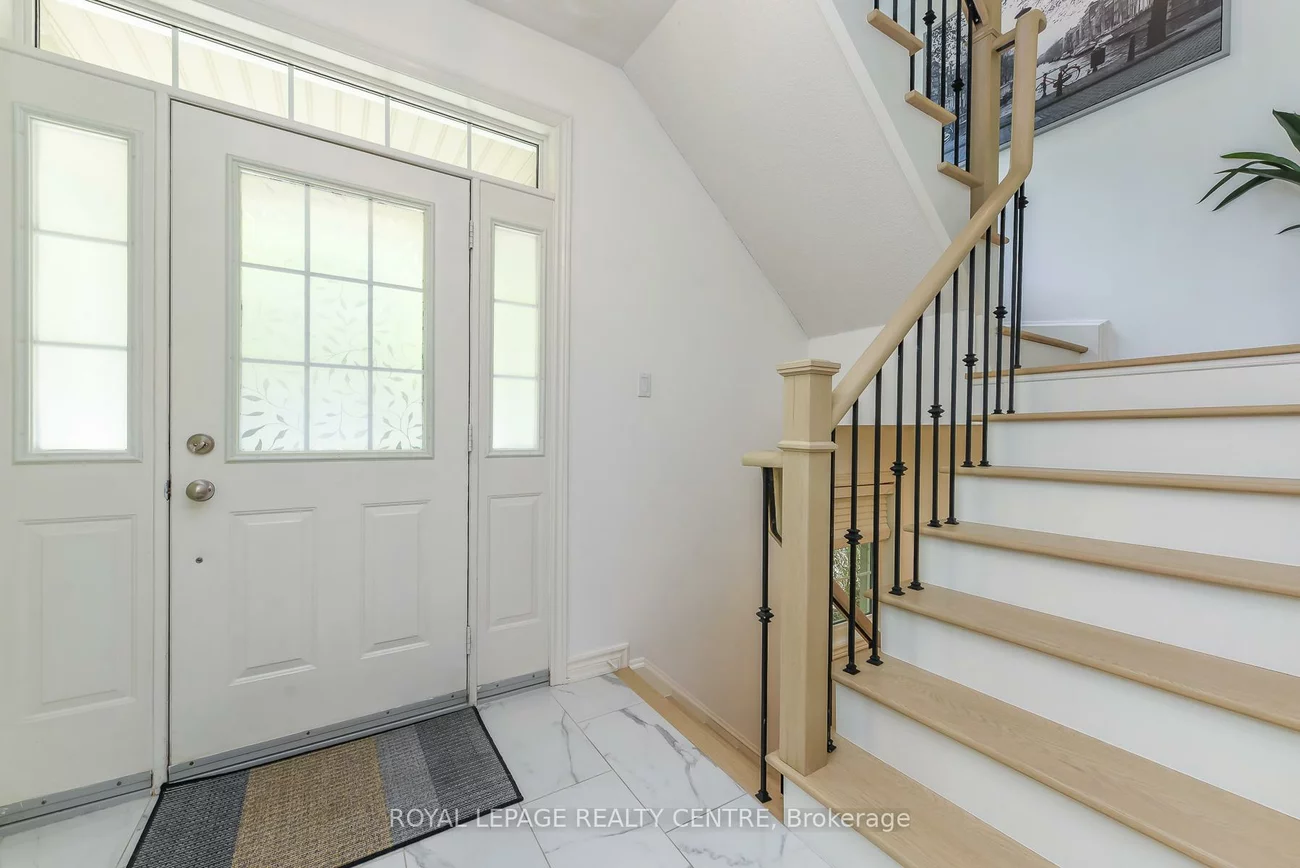 60, Rosewood, Port Credit, Mississauga