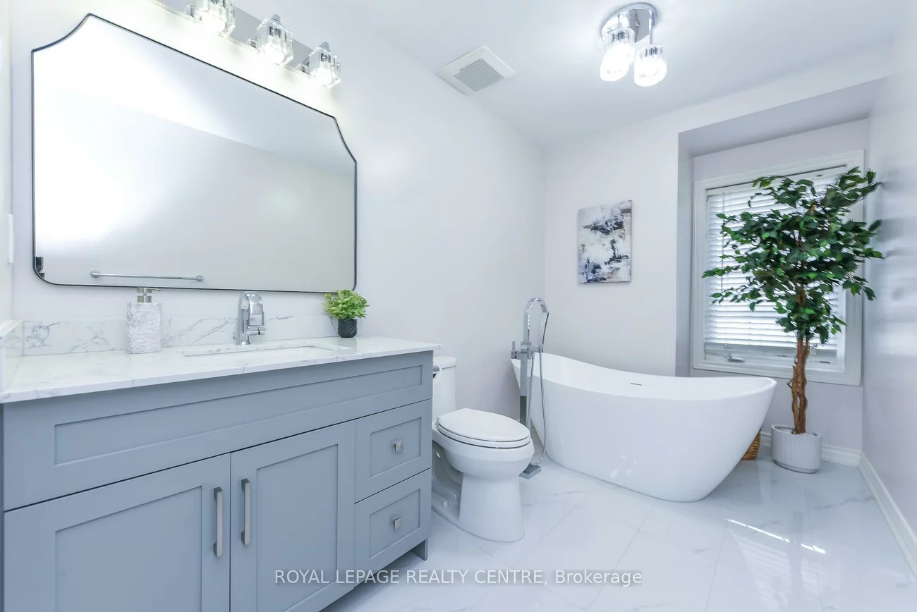 60, Rosewood, Port Credit, Mississauga