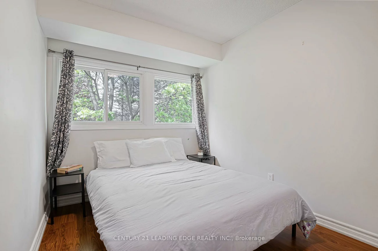 915, Inverhouse, Clarkson, Mississauga