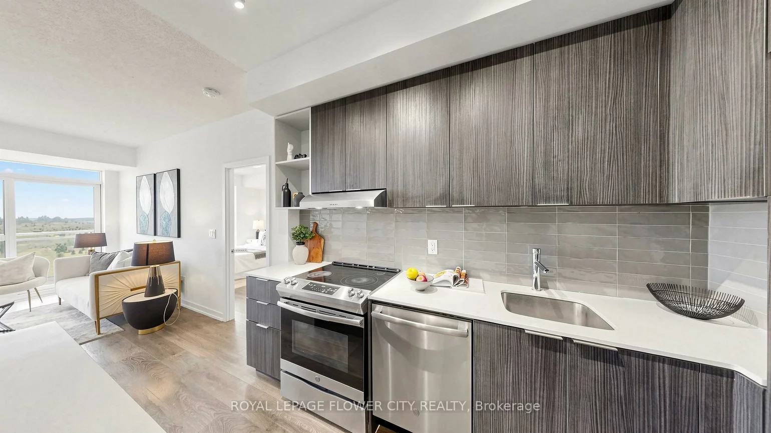 2520, Eglinton, Central Erin Mills, Mississauga