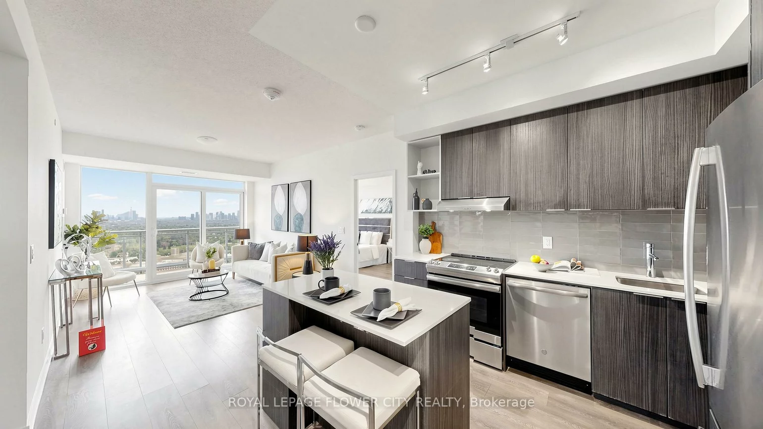 2520, Eglinton, Central Erin Mills, Mississauga