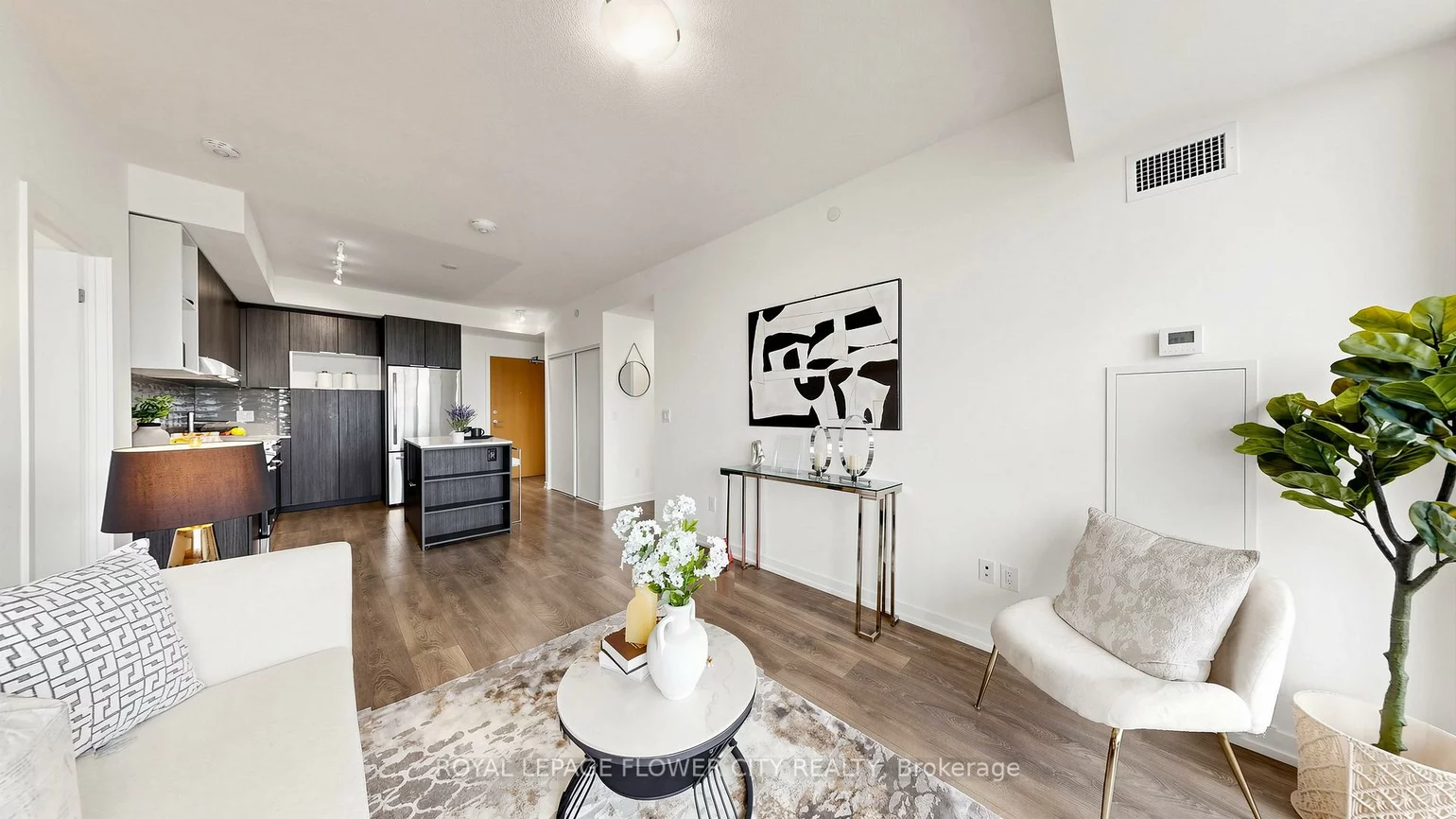 2520, Eglinton, Central Erin Mills, Mississauga