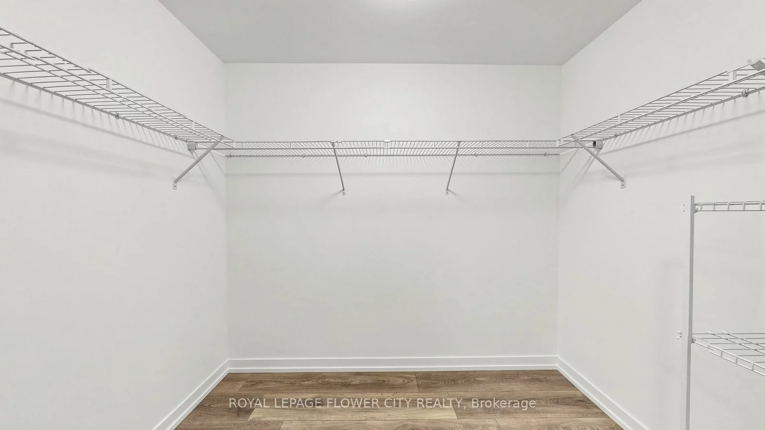 2520, Eglinton, Central Erin Mills, Mississauga