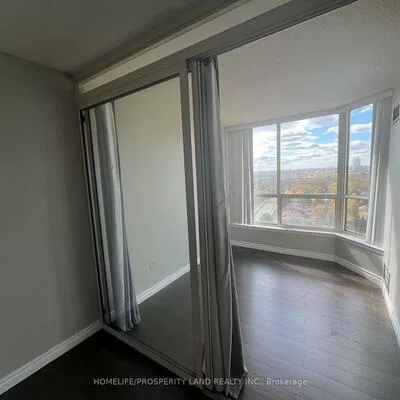 55, Elm, City Centre, Mississauga