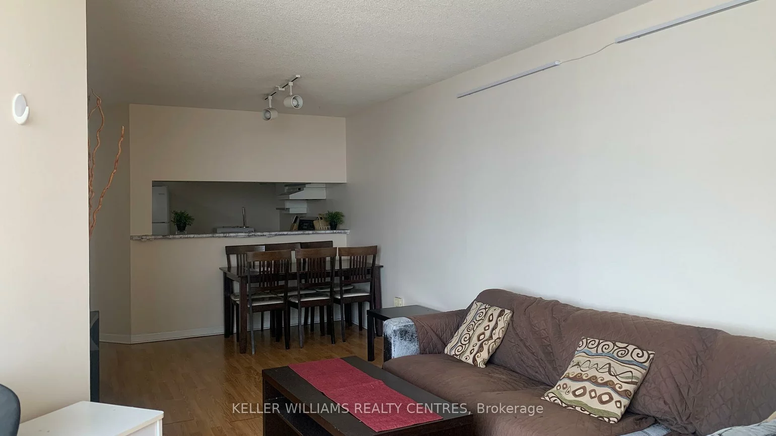 550, Webb, City Centre, Mississauga