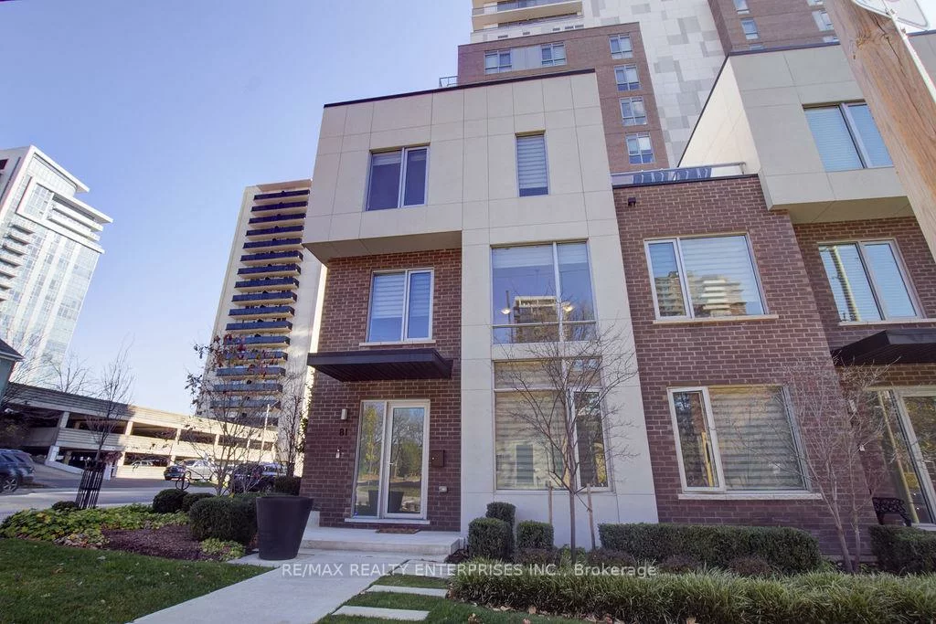 81, High, Port Credit, Mississauga