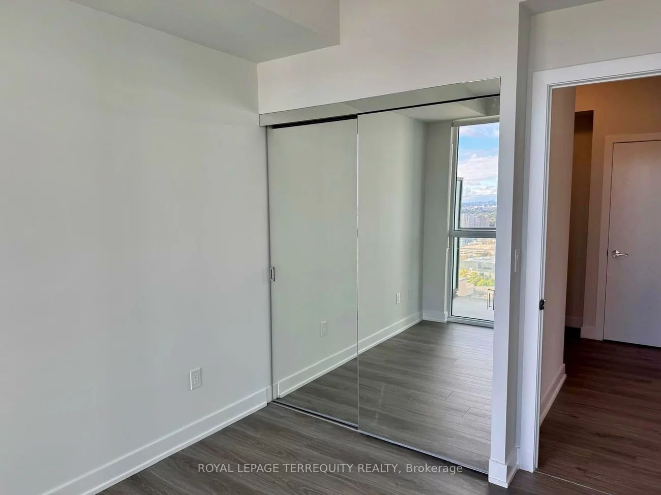 4130, Parkside Village, Creditview, Mississauga