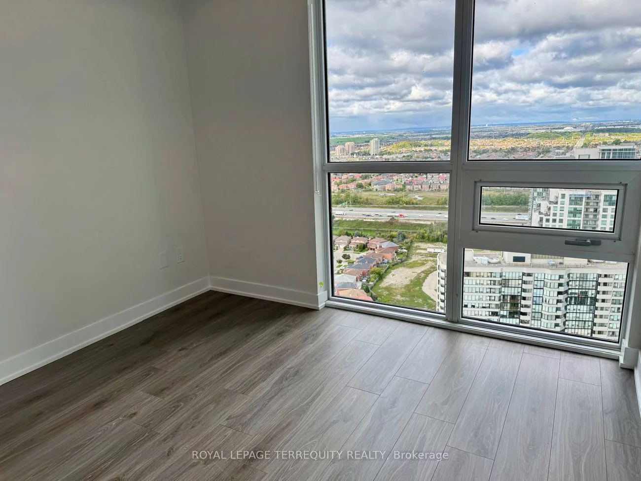 4130, Parkside Village, Creditview, Mississauga