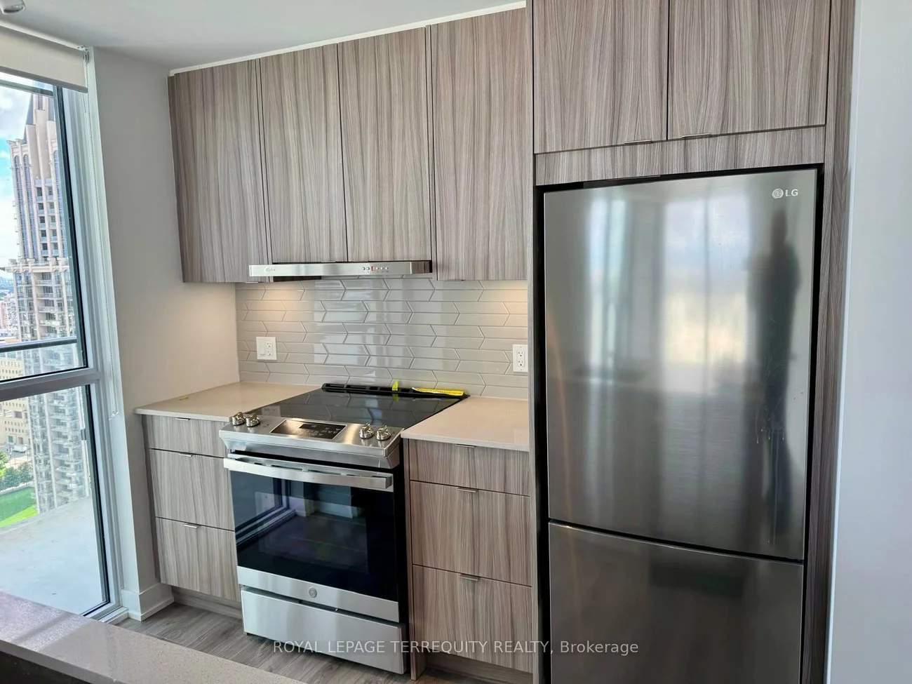 4130, Parkside Village, Creditview, Mississauga