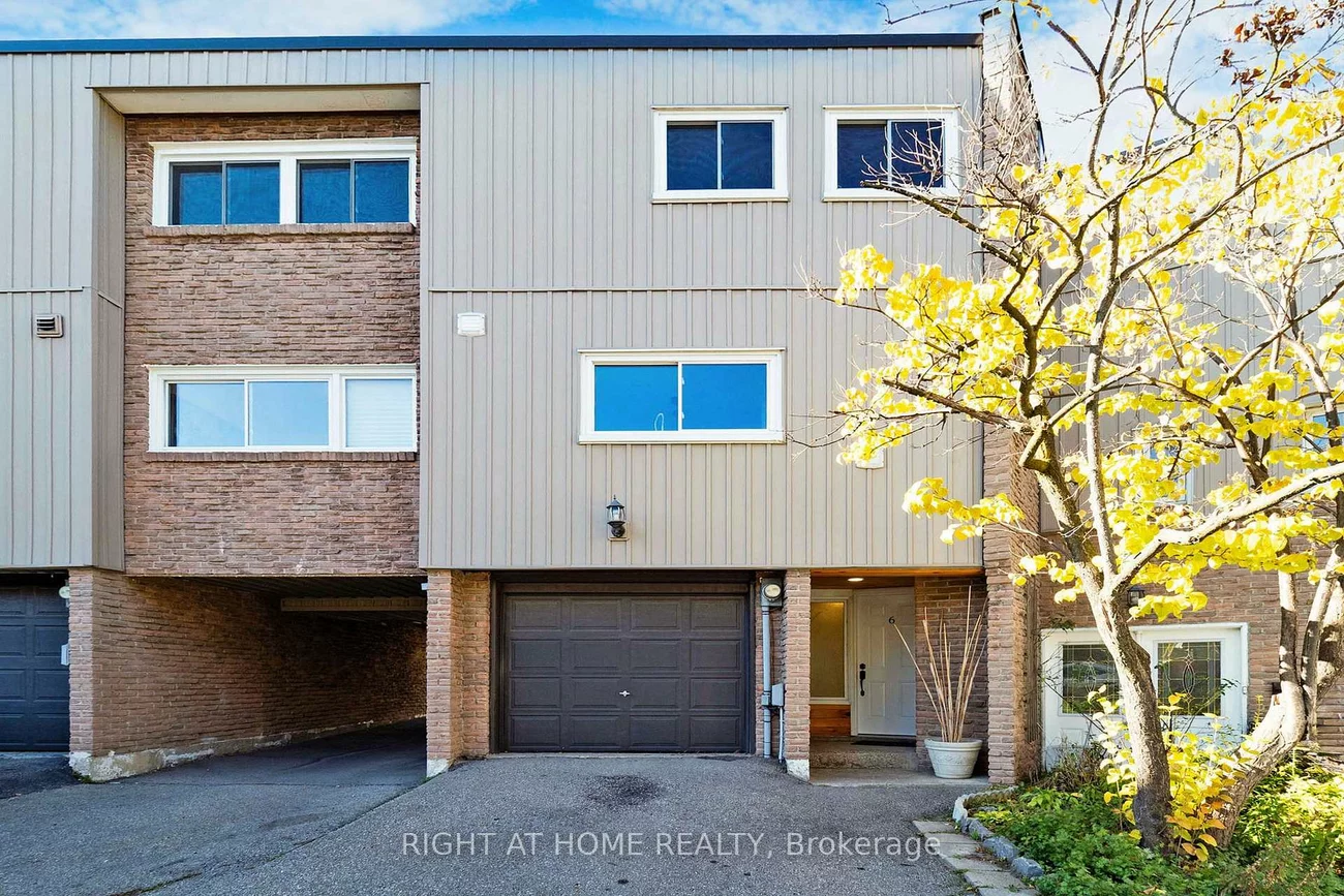 400, Bloor, Mississauga Valleys, Mississauga