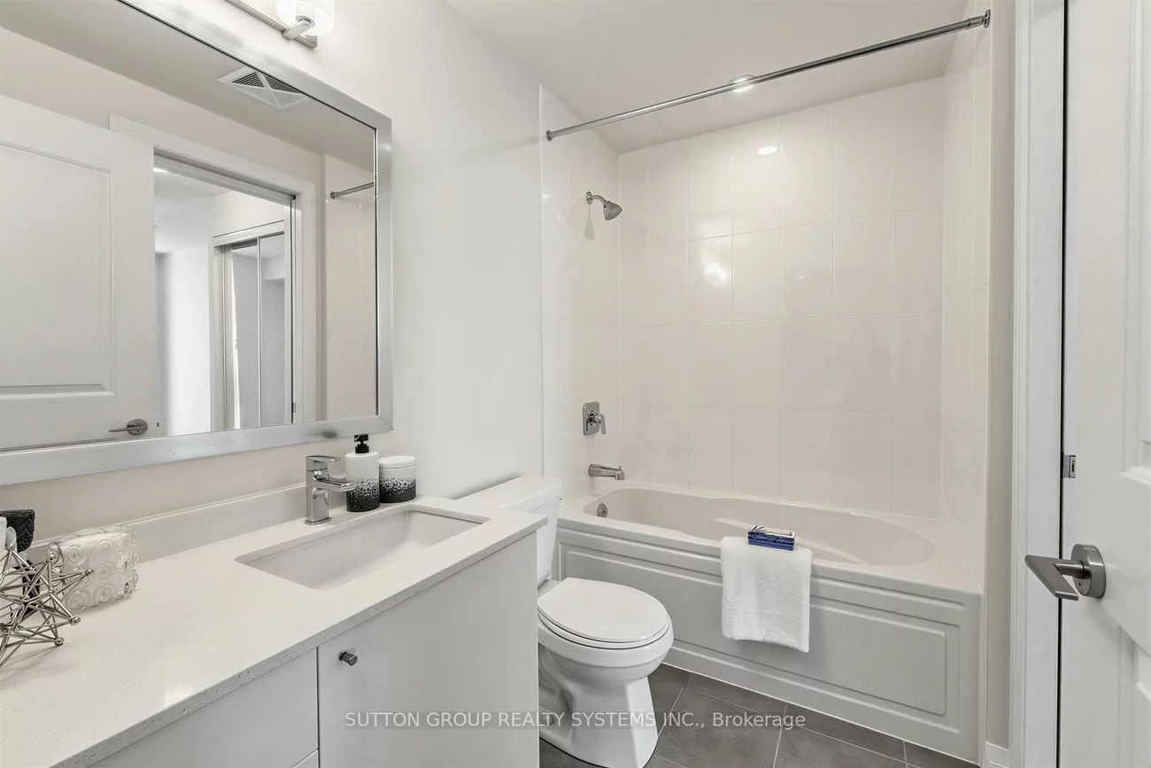5025, Four Springs, Hurontario, Mississauga