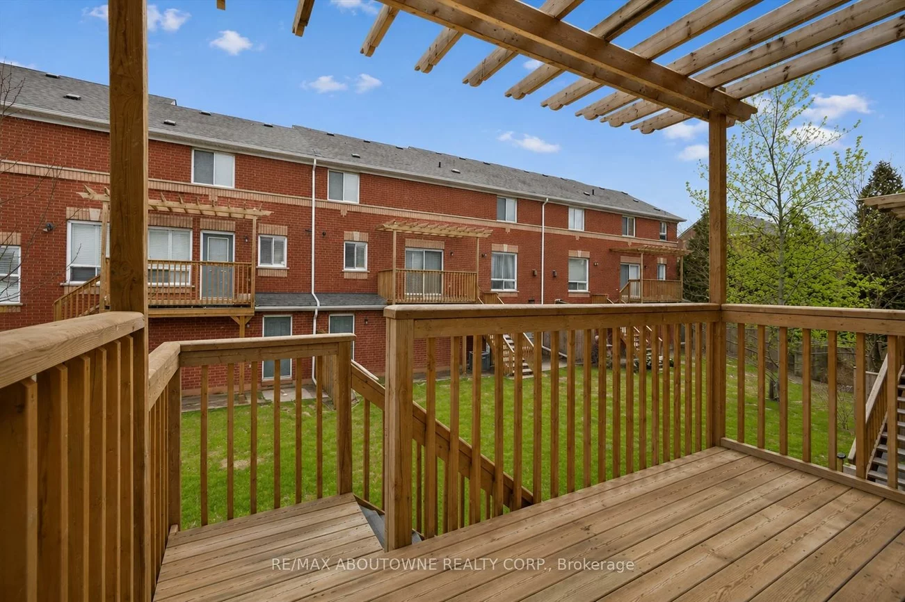 5031, East Mill, East Credit, Mississauga